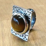 Textured beginner ring